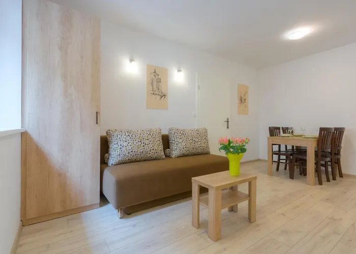 Old Town Ground Floor * Ljubljana